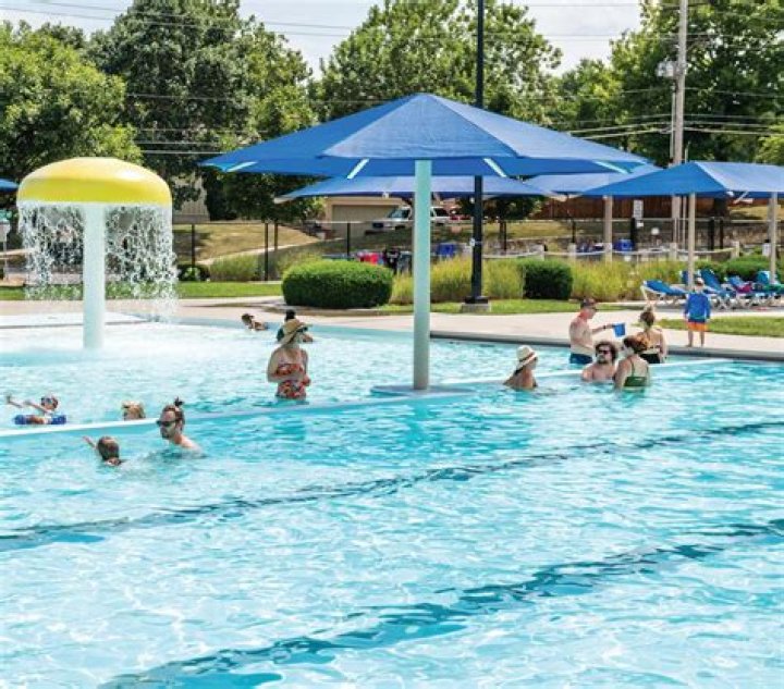 Coalinga Pool: Summer Fun Awaits!