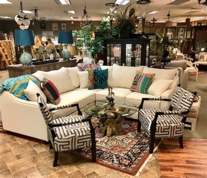 Concord Consignment: Pre-Loved Finds & Deals