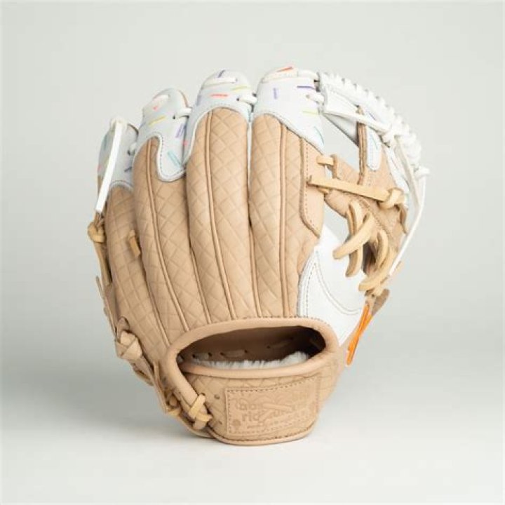 Ice Cream Baseball Glove: A Unique Treat for Sports Lovers