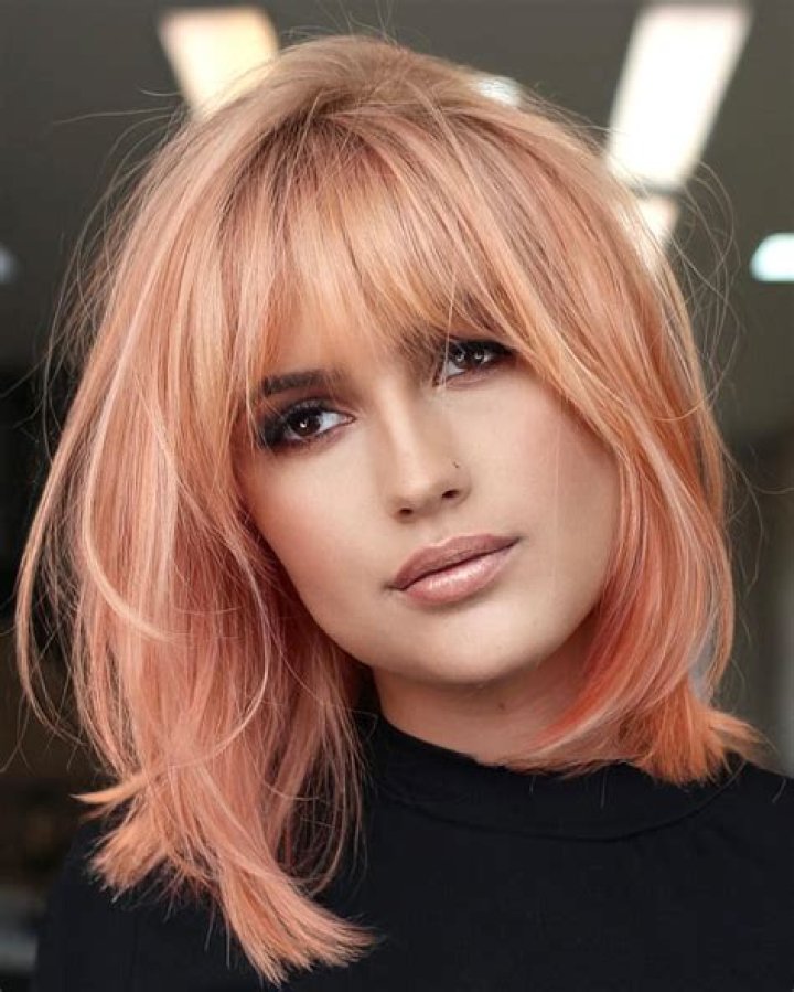 Stunning Foxwigs: Best Styles & Trends